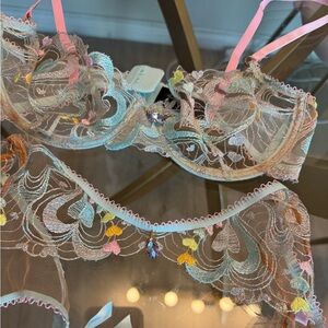 Honey Birdette Pastel Multi-Color Embroidered Lace Bra & Garter Set 30D, XS